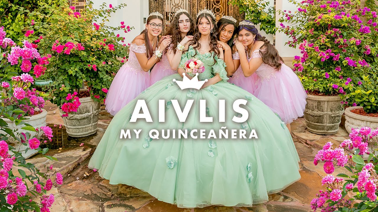 Aivlis' XV | Houston Texas Best Quinceañeras Gallery Photography + Video at The Bougainvilleas