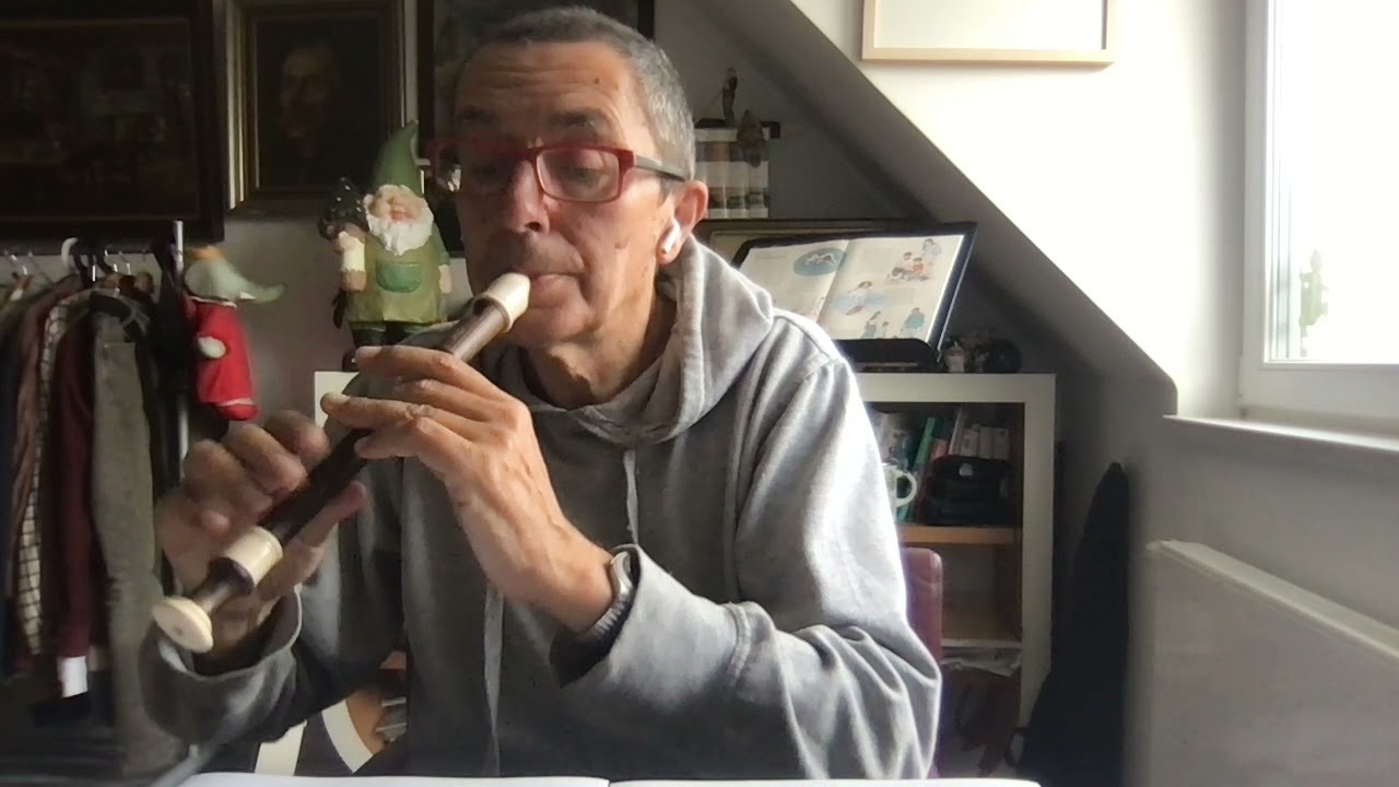 T.  Susato,   1544,  Chanson à  troi,  Content  desir,  for  recorders, SAT