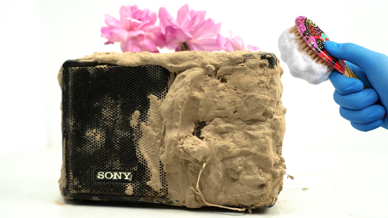 Satisfying Deep Cleaning The Dirtiest Sony Vintage Radio, ASMR Sounds | Change Cleaning ASMR