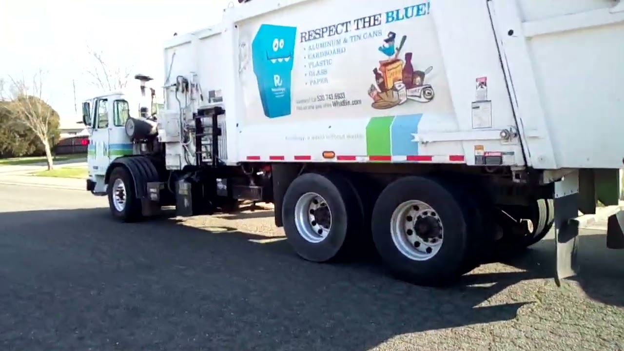 13318 finishing up the recycling route 