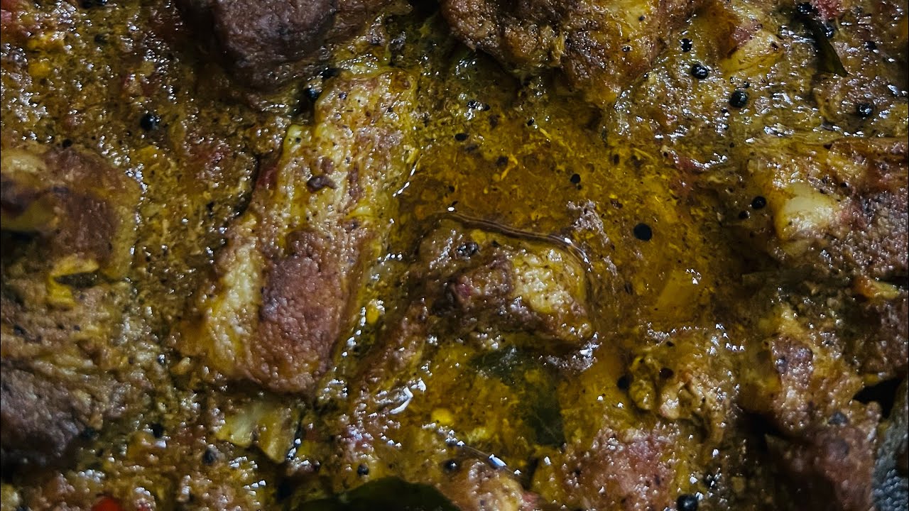 Meat curry/soup