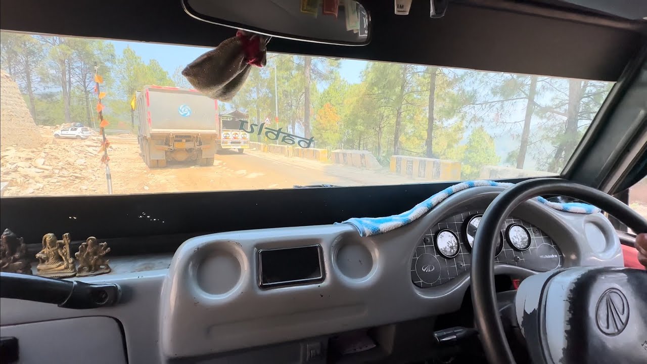 Mahindra Maxx SUV POV Driving in hill road || Old is Gold