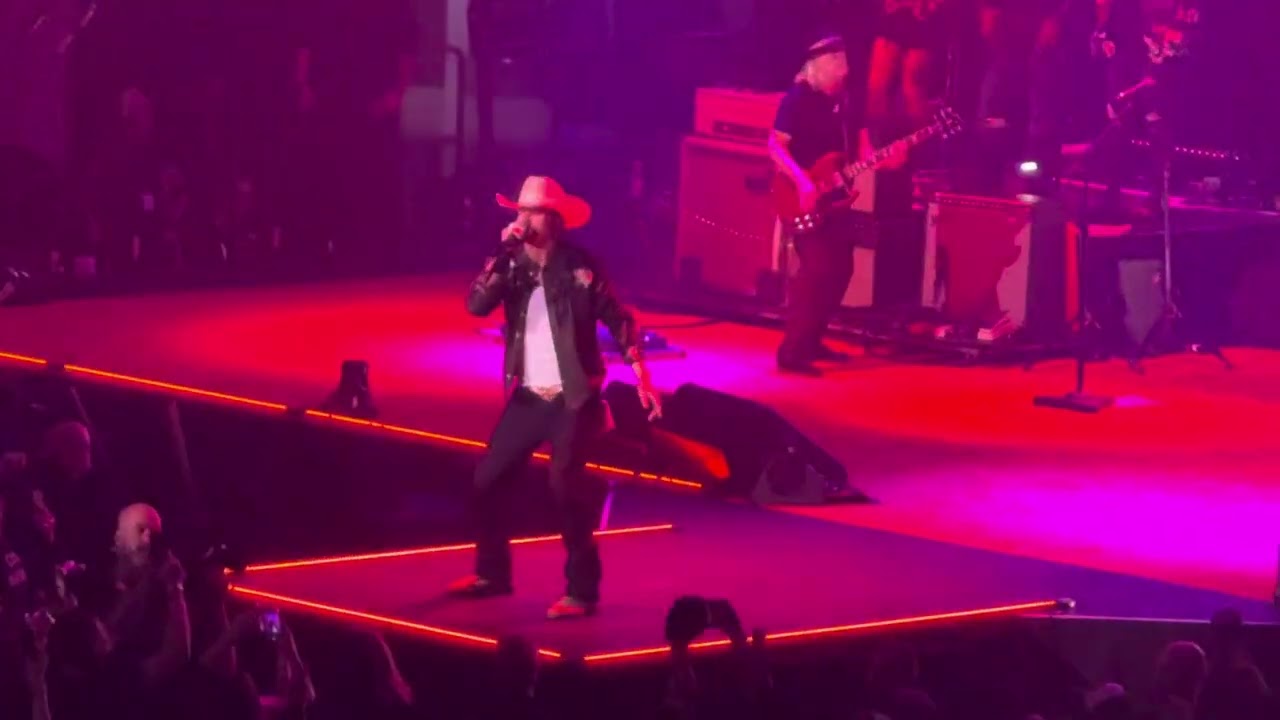Kid Rock Live, Cowboy (with a little Midnight Rider), Omaha Nebraska, 3/21/25