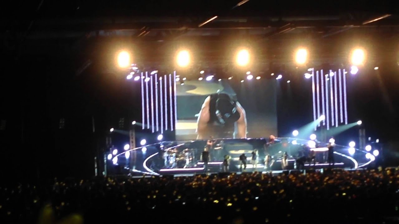TAEYANG - 'Bad Boy'+ 'Fantastic Baby'+'BODY'+ '1AM'+ Talk(6) _150110 RISE Live in HONG KONG (16/18)