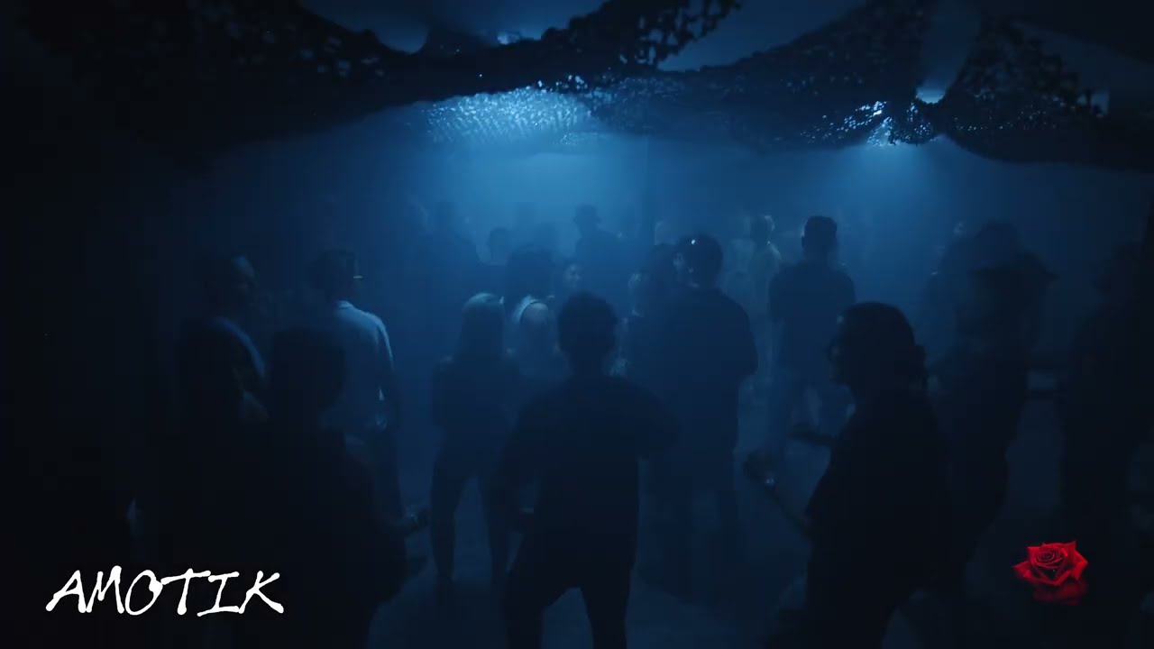 Romanticos Presents: AMOTIK