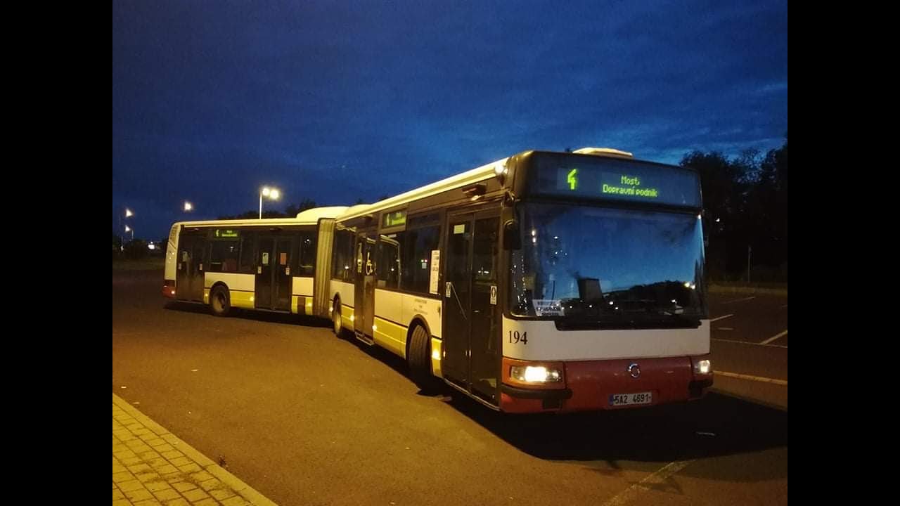 POHLED DO KABINY: Irisbus Citybus 18M 2081.30