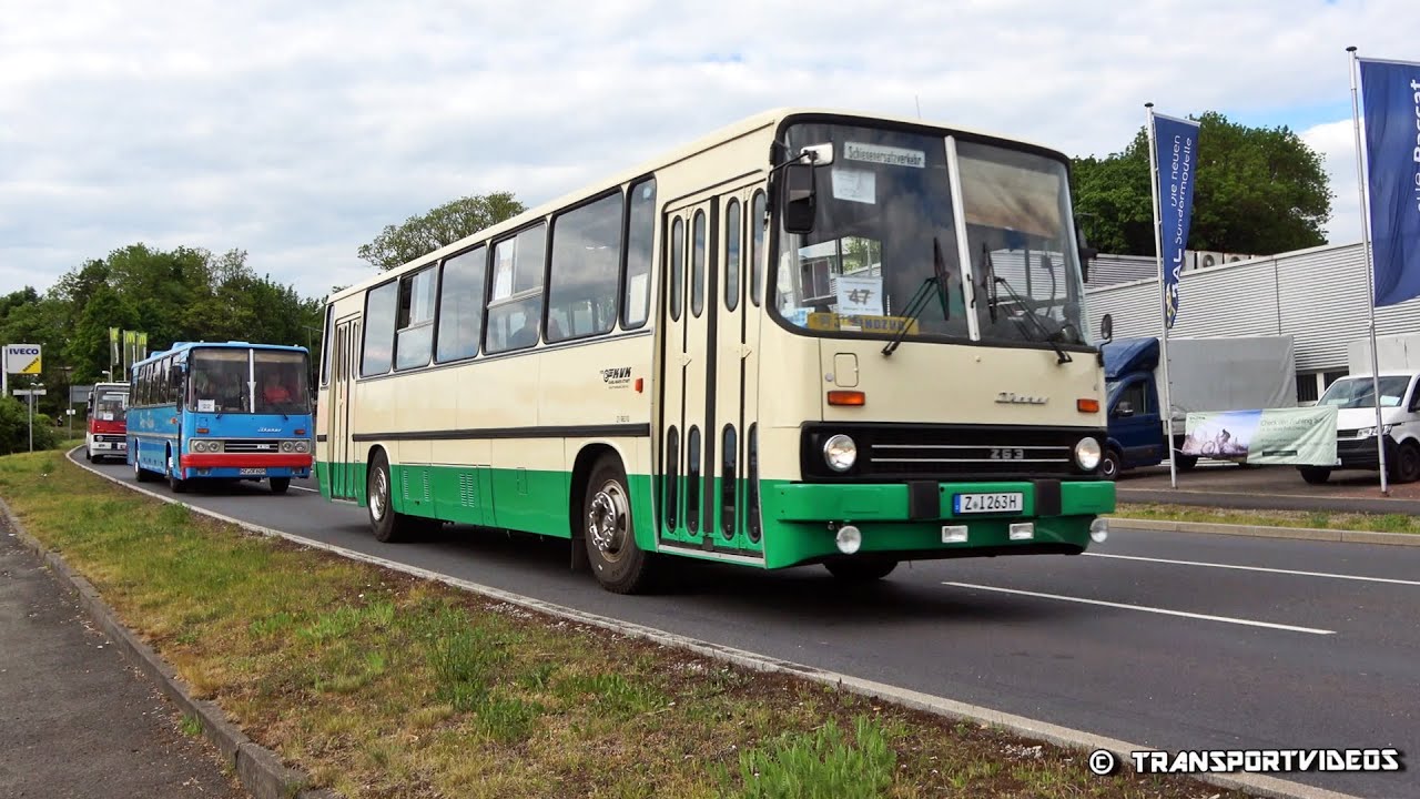 2025.05.17. - 40 db autóbusz felvonulása Meiningen városában, a 8. német Ikarus Találkozón