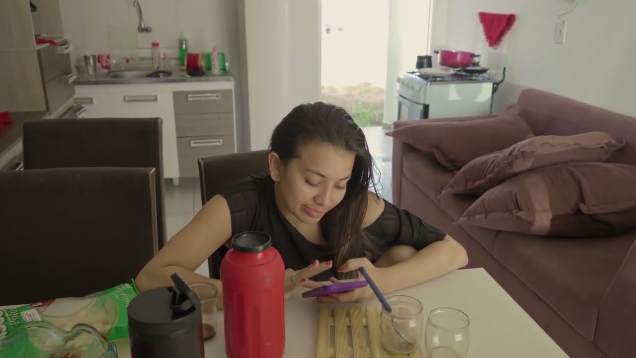 Ela nem tomava banho e perdeu o marido por ser preguiçosa e relaxada
