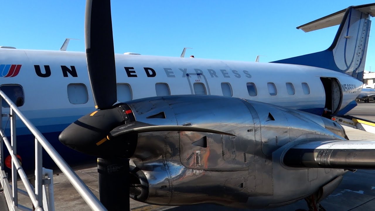 SkyWest EMB-120 Brasilia - LAX-FAT