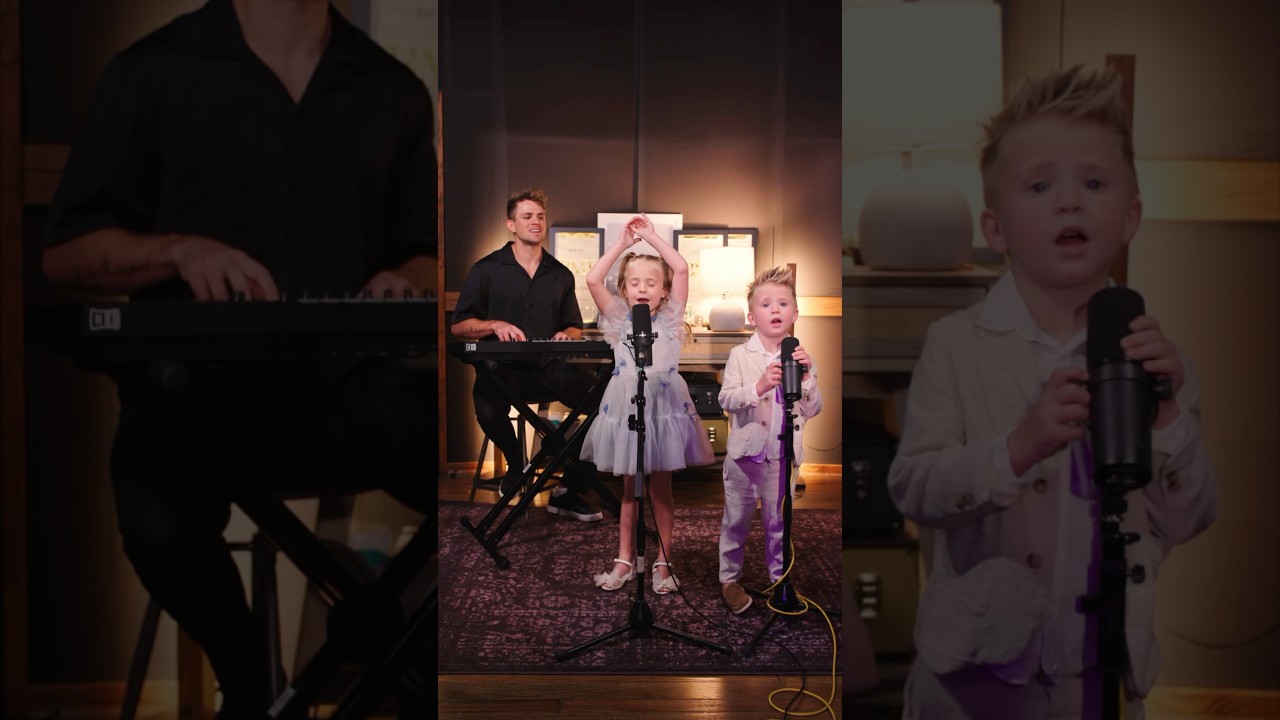 5 year old Posie & 3 year old Zealand singing their favorite worship song😭❤️