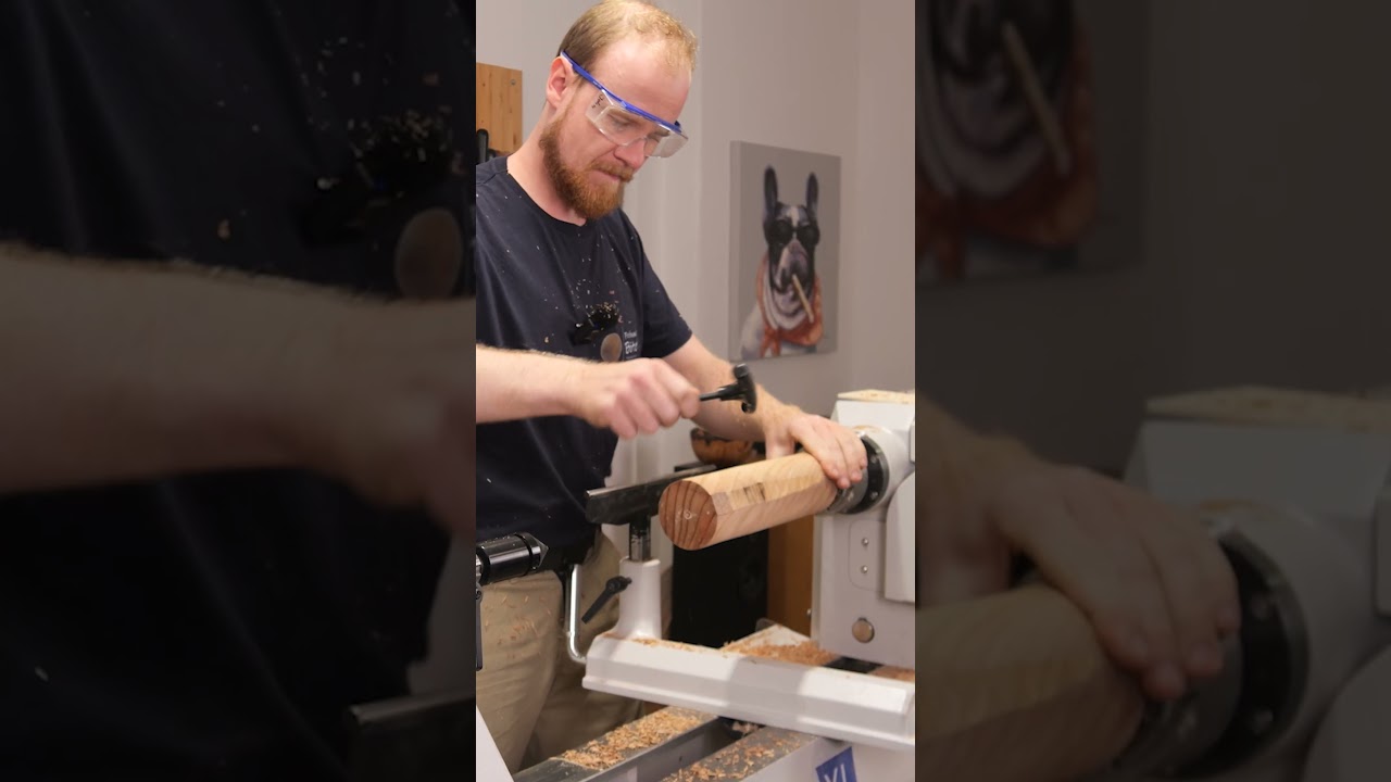 Wir drechseln einen einfachen Kerzenst&auml;nder.  #holzwerken #wood #woodworking #drechselbedarfschulte