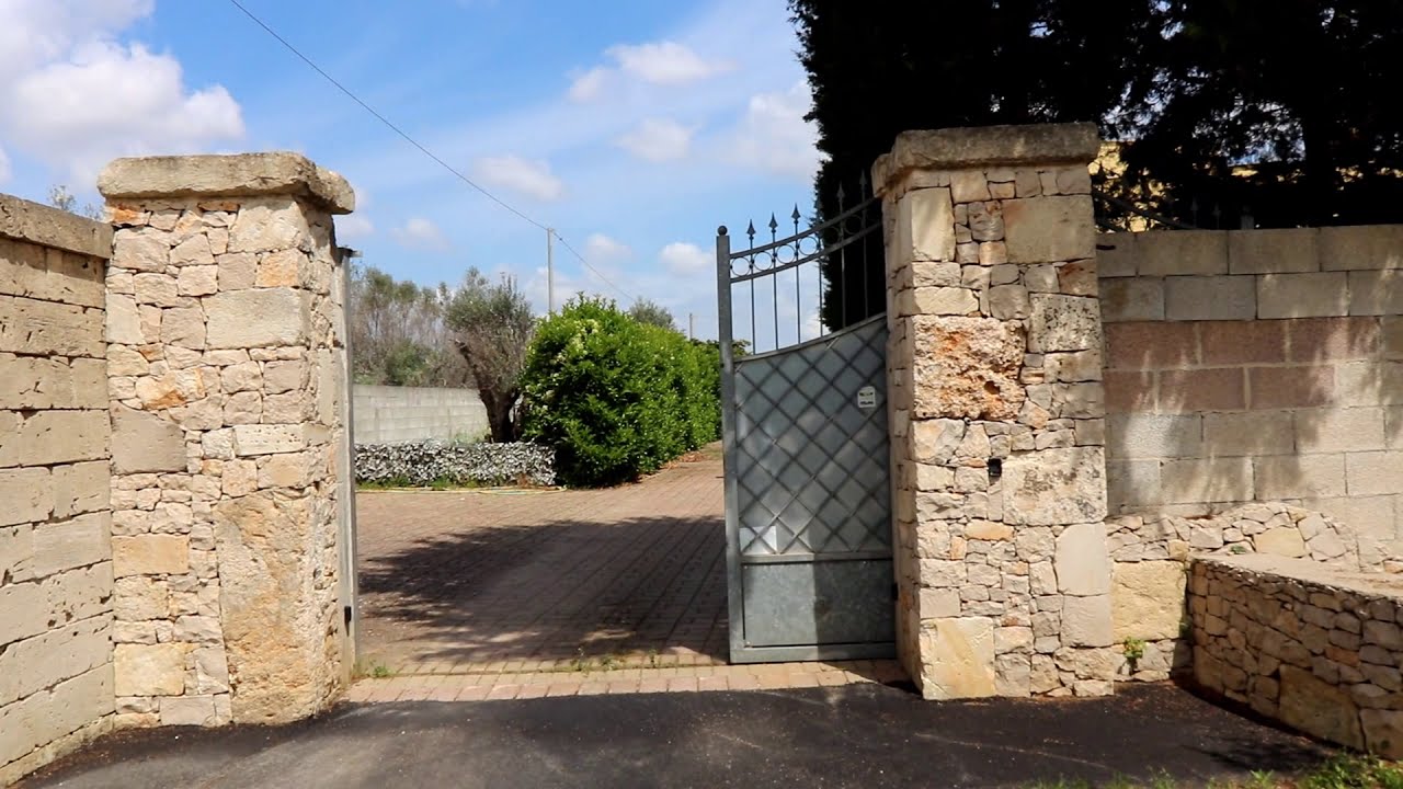 Villa chiavi in mano completamente arredata in vendita nel Salento VR52
