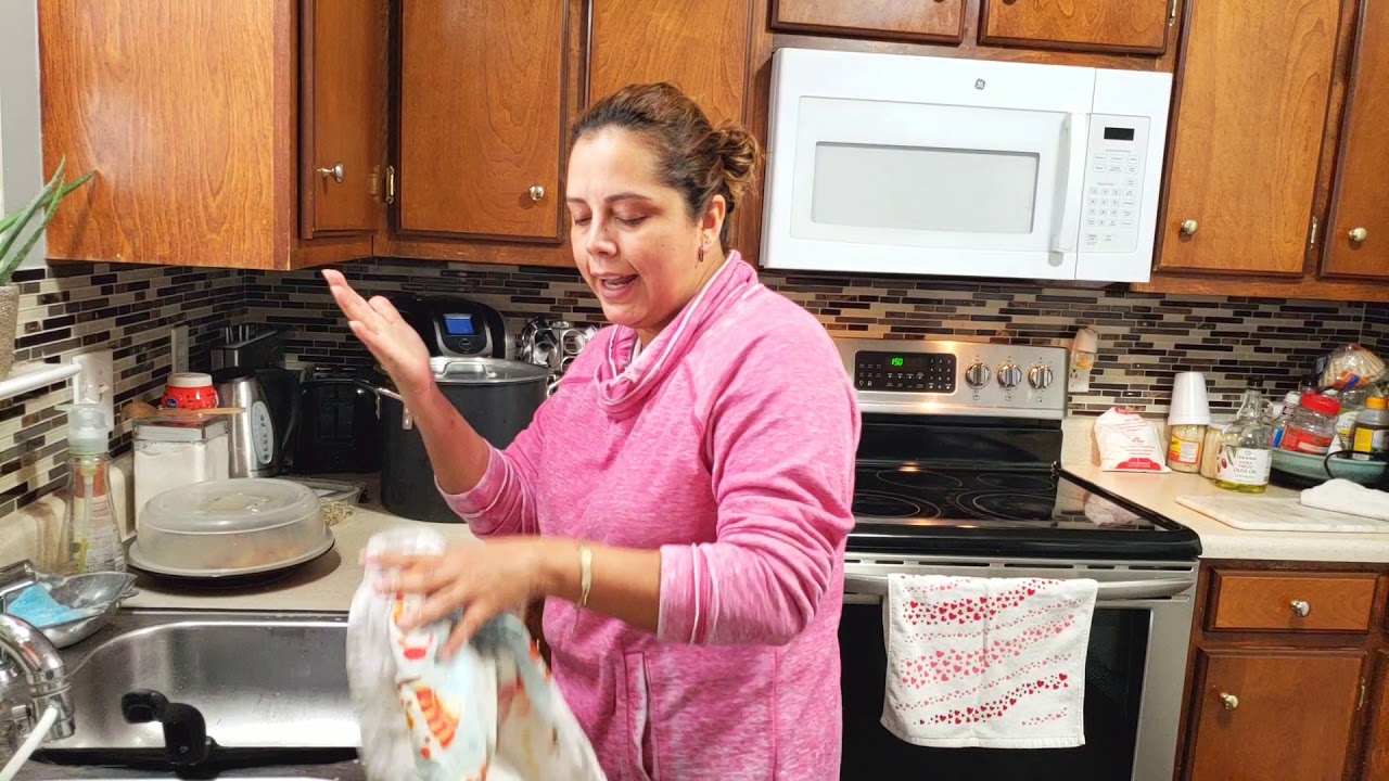 CURANDO EL COMAL NUEVO QUE SE COMPRO CHULITA