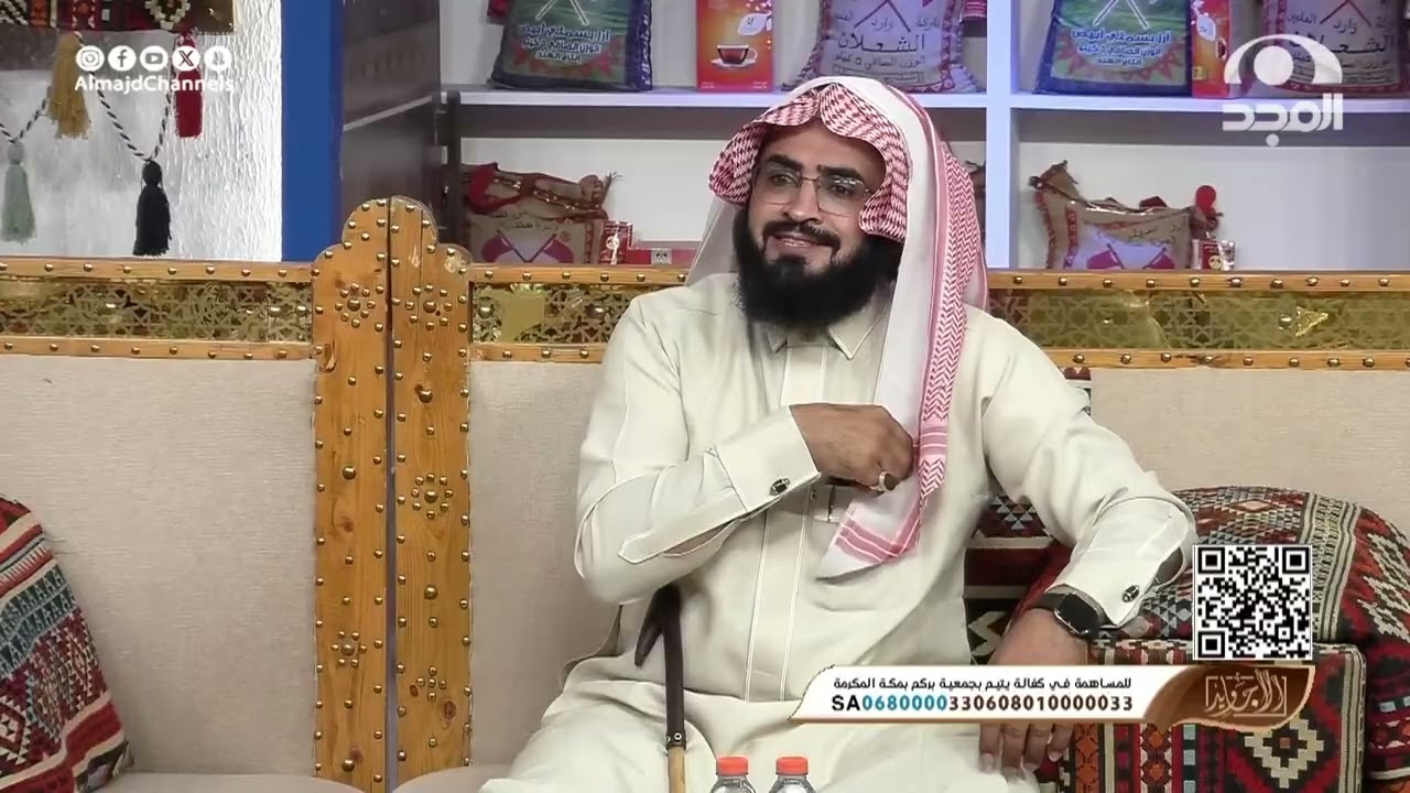 مطوف شاف كبير سن وزوجته عند باب الحرم يسألني عن طريق المدينة واللي صار ما توقعه! سعيد بن هادي