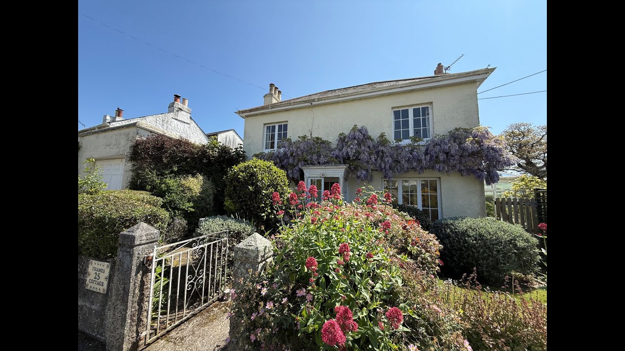 Thames Cottage. 25 Passage Hill. Mylor