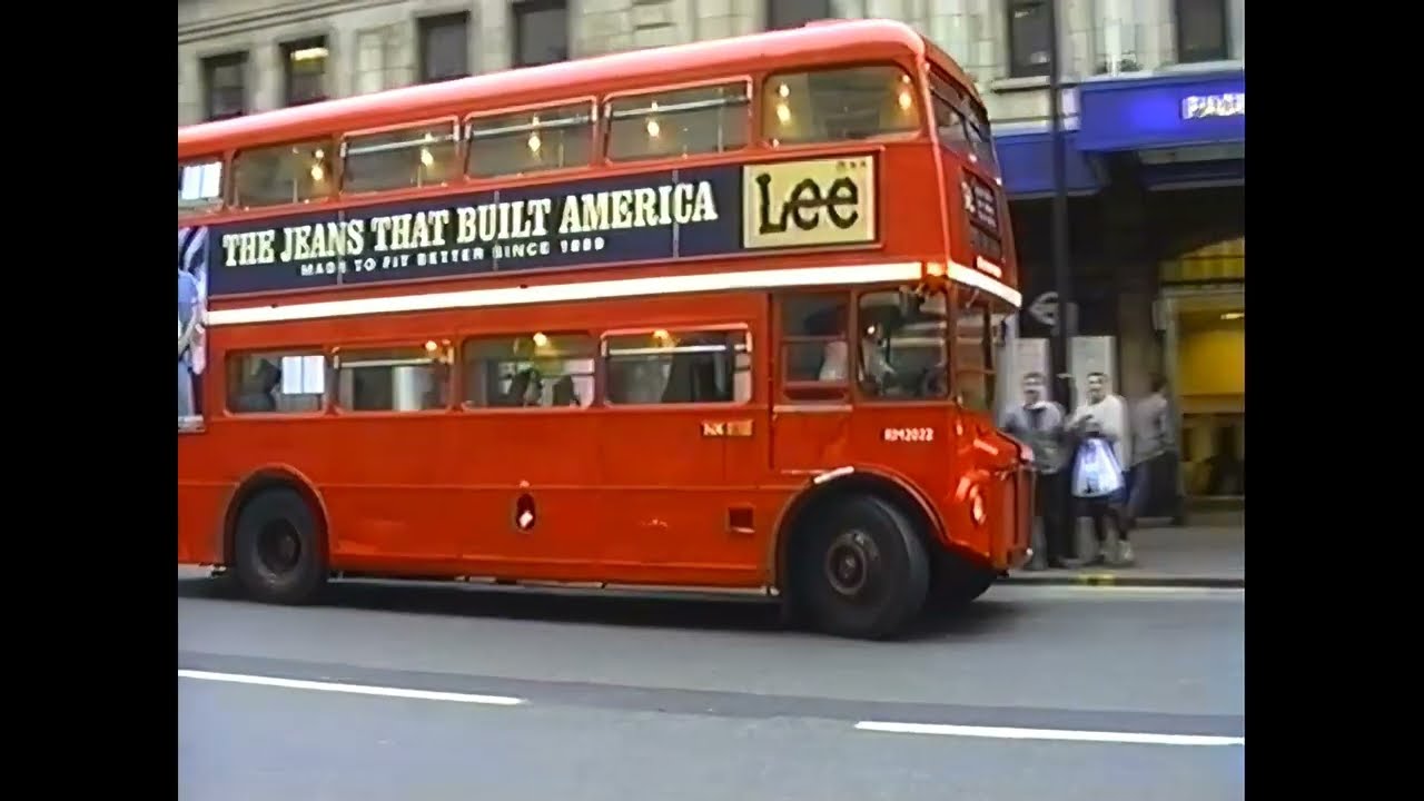 LONDON 1995 ROUTEMASTER