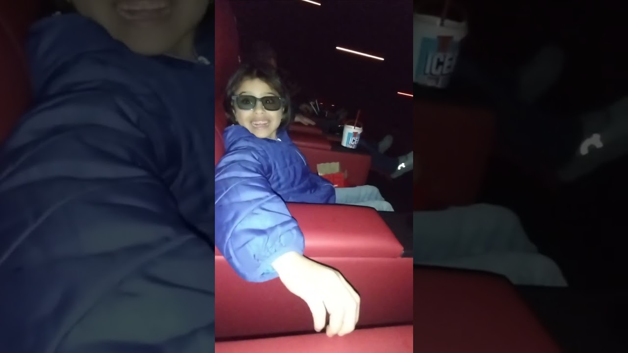 Otro nivel asientos movibles  película avatar 3 en familia. 