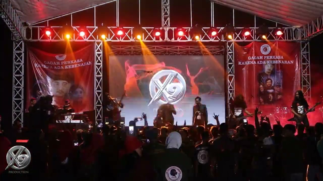 XREAL live perform Laguna View Depok Jogjakarta || TRINUSA