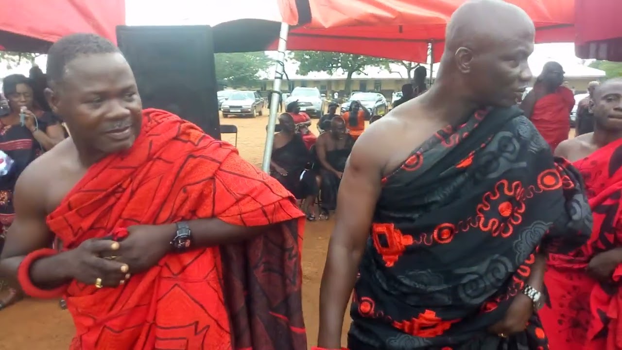Atebubu Kontihene display with other Chiefs at Kumasi Buokrom