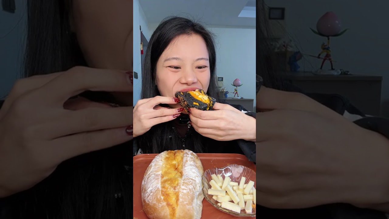 Ultimate Cheese Lovers' Delight: Bread, Egg Tart & More