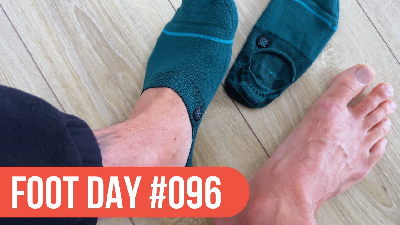 1 Min Green Socks Appreciation – Foot Day 096