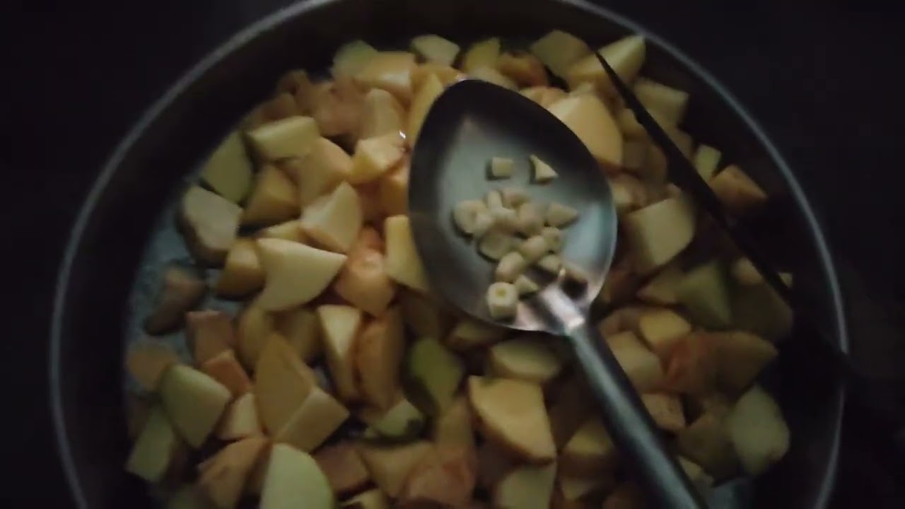 Aaj Maine banaya matar ka nimona 🫛🫛🥣❣️❣️🥰😋