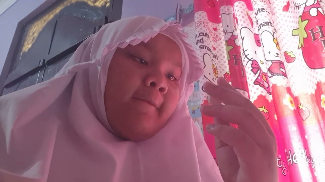 amboxing mainan yang aku beli disekolah 😁