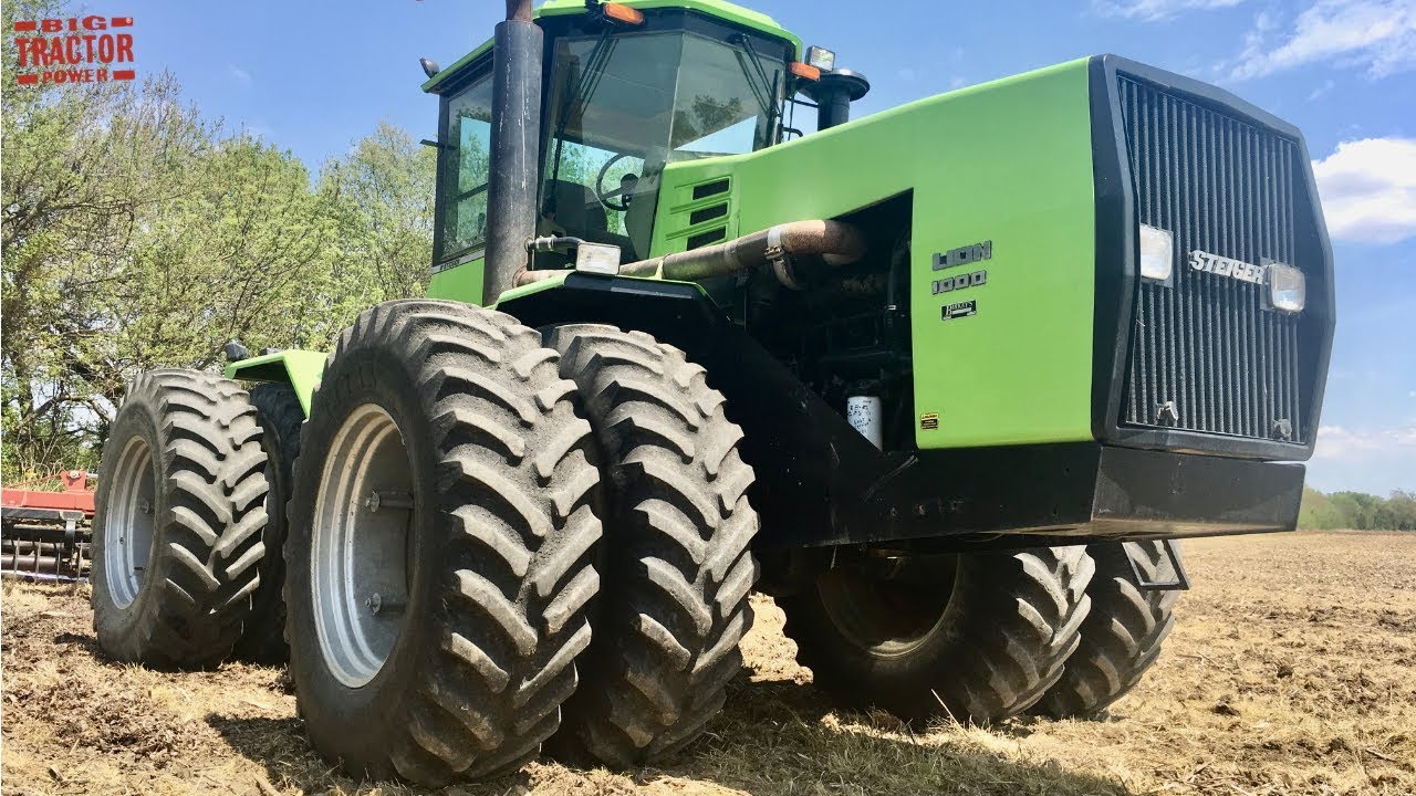 STEIGER Tractors | Lions, Tigers & Bearcats Oh My !!!