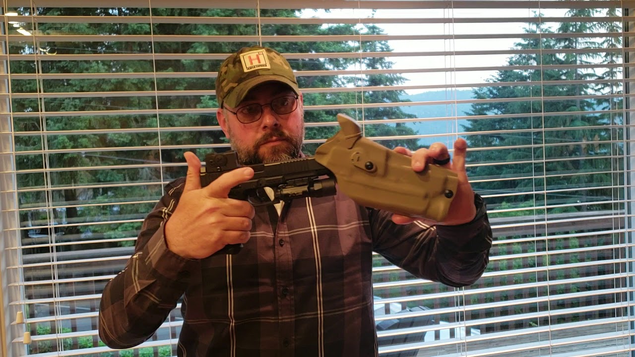 Gen5 MOS G34 with Aimpoint P-1 Pistol Optic and Safariland ALS