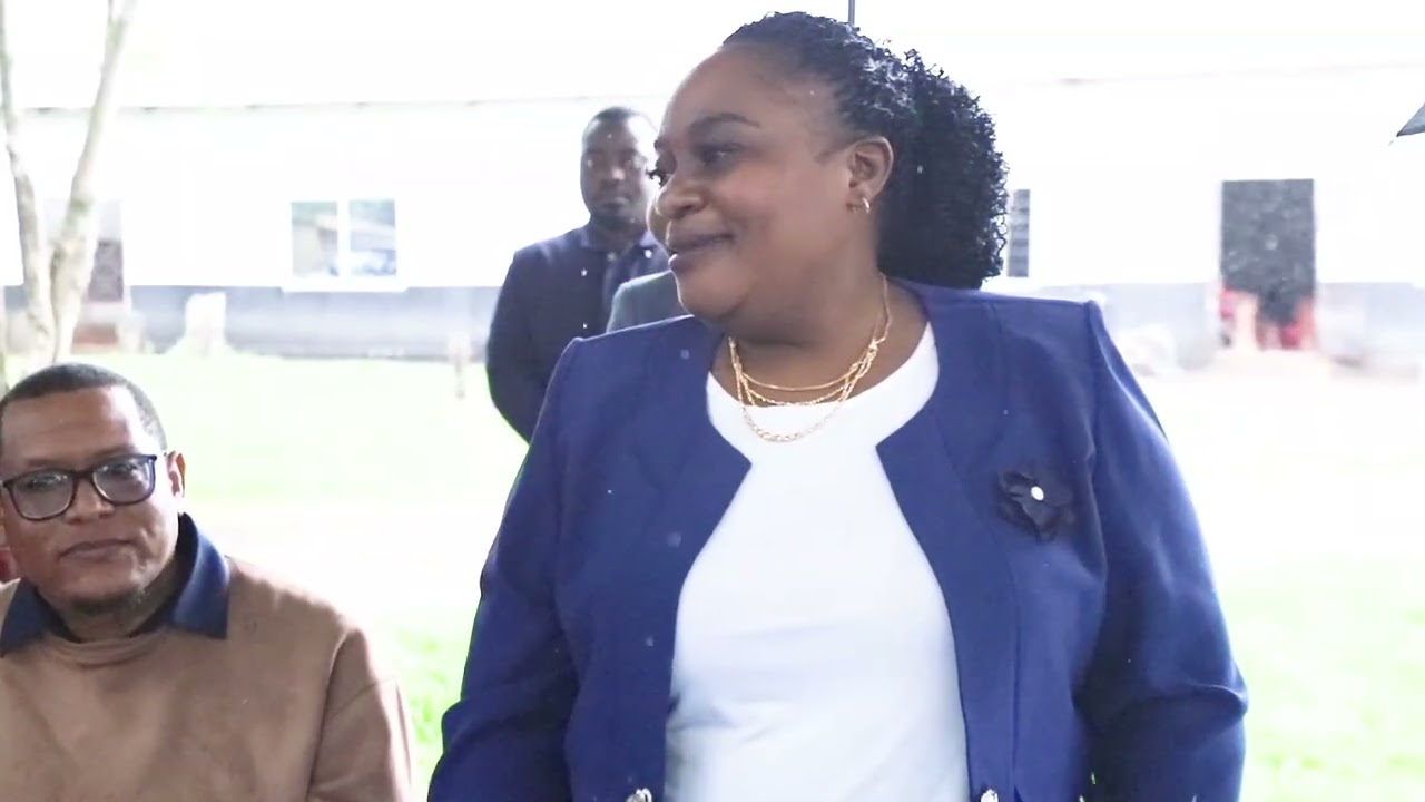 MKURUGENZI MTENDAJI BI ERICA E. YEGELLA AMEPOKEA MADAWATI 100 NA SARUJI MIFUKO 100 KUTOKA PHTL