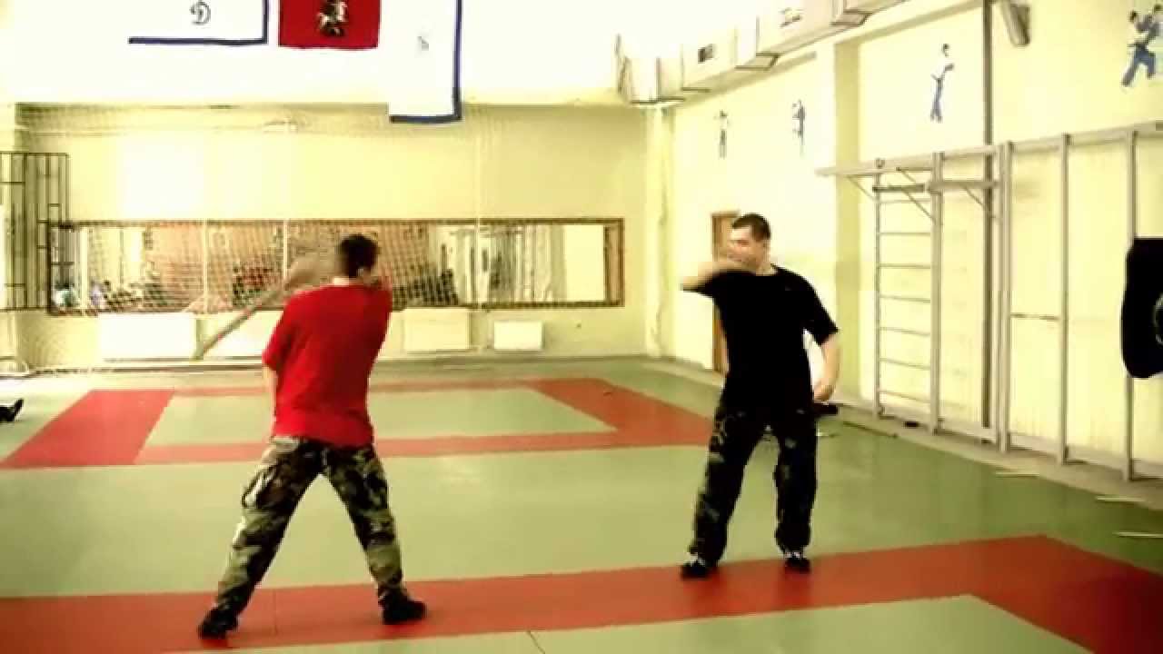 Работа с оружием.