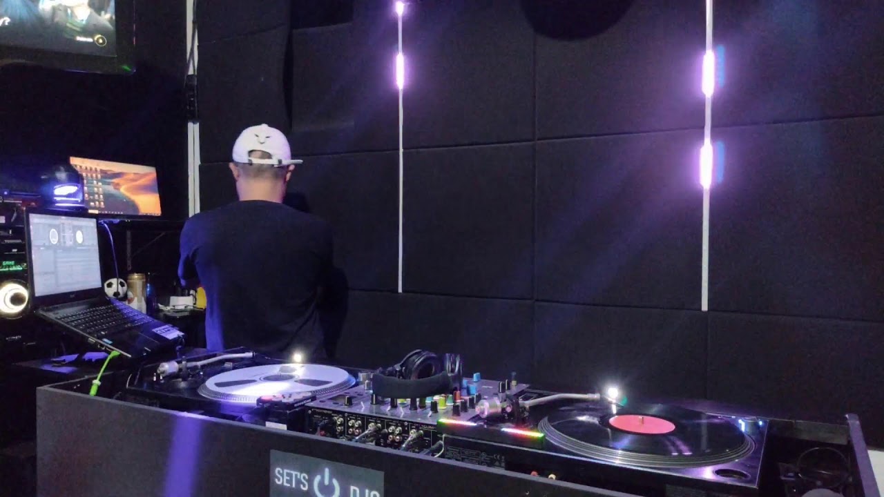 Set Mix Flash House Serato vs Vinil 80 #80s #vinil #seratodjpro #pionnerdj #djs 