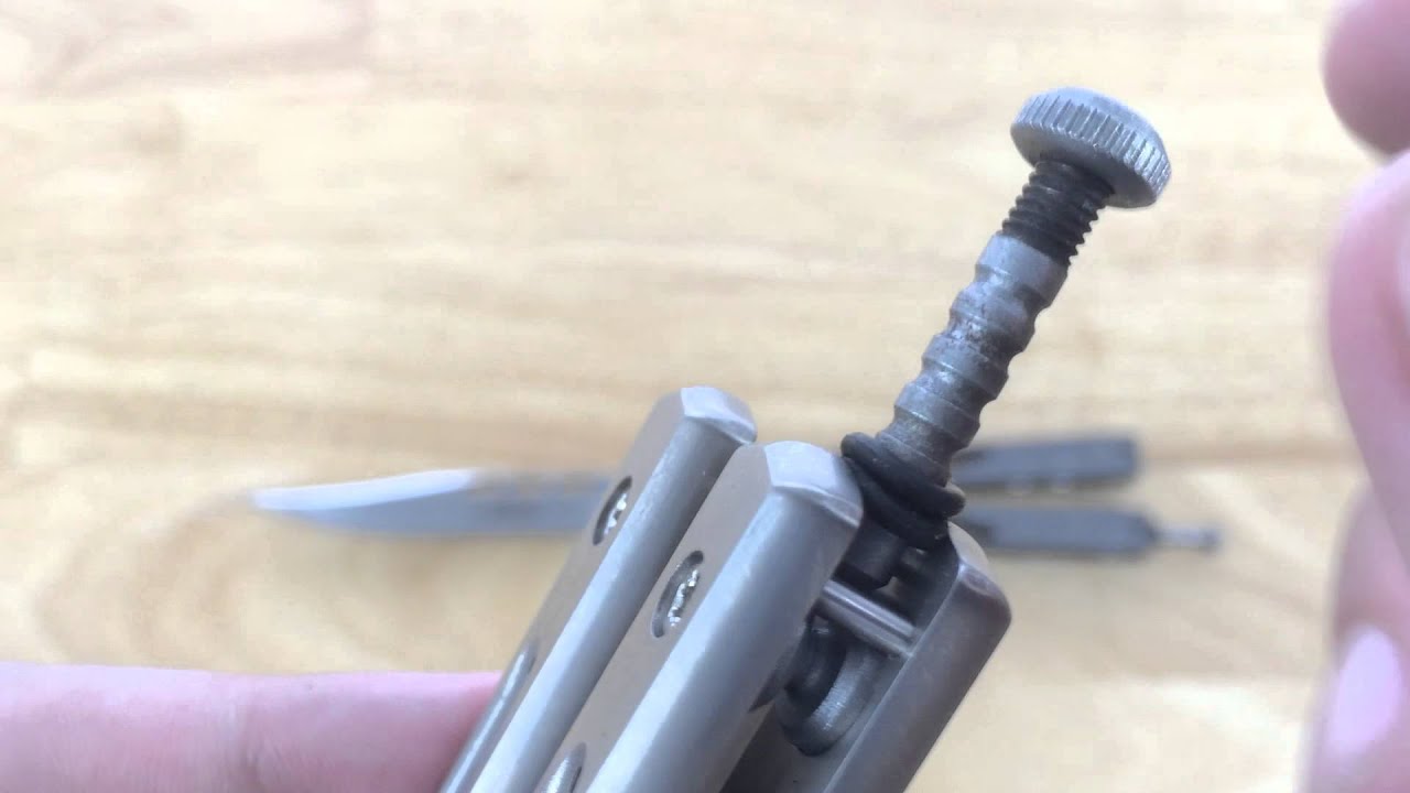 Balisong Tips: How to keep your T-Latch from getting in the way with O-Rings