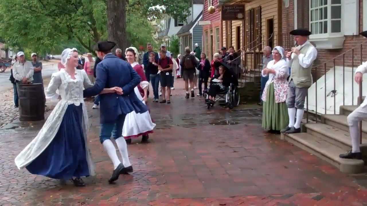 Colonial Williamsburg -- dancing