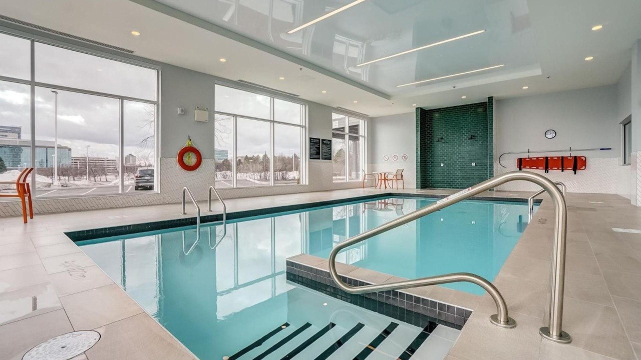 Holiday Inn Gatineau Ottawa, Gatineau (QC), Canada | Travel Lover