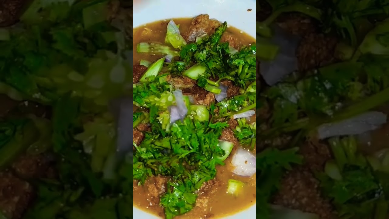 How to decorate a perfect chotpoti plate.