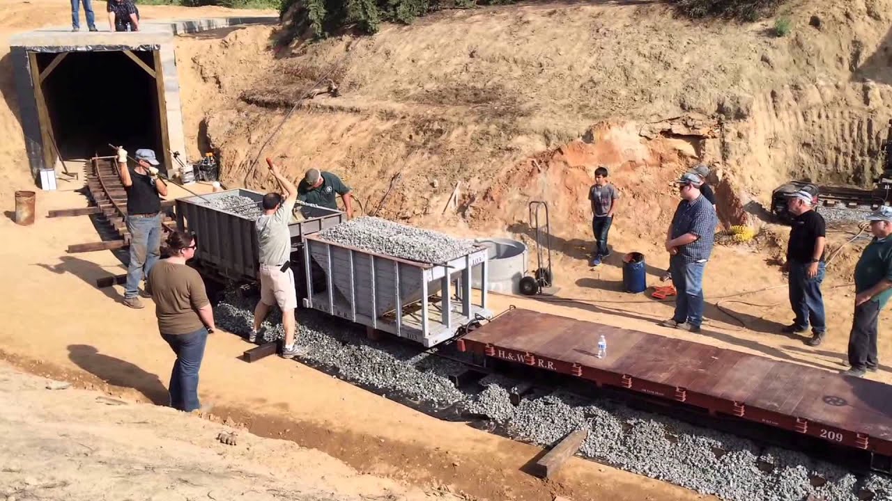 GSP&P 7 ballast train on the Hillcrest & Wahtoke Railroad