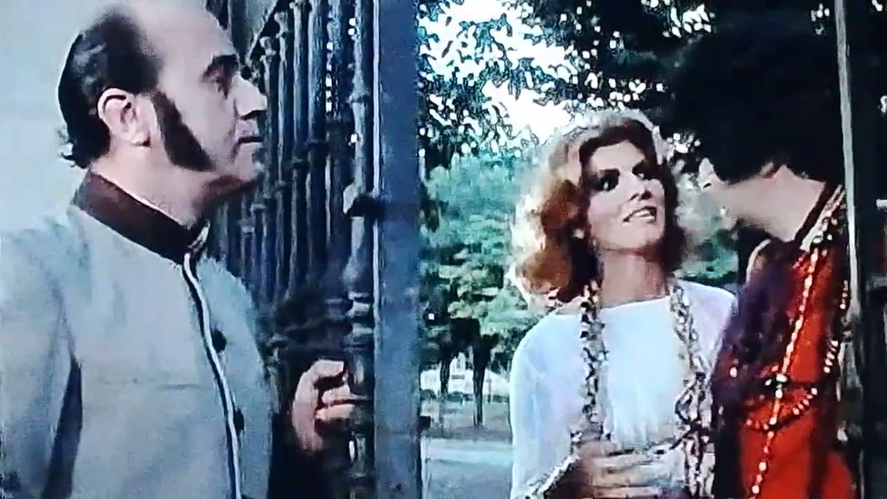 Antonio Ozores, Valeriano Andrés y Rosana Yanni en Las siete vidas del gato (1971) 