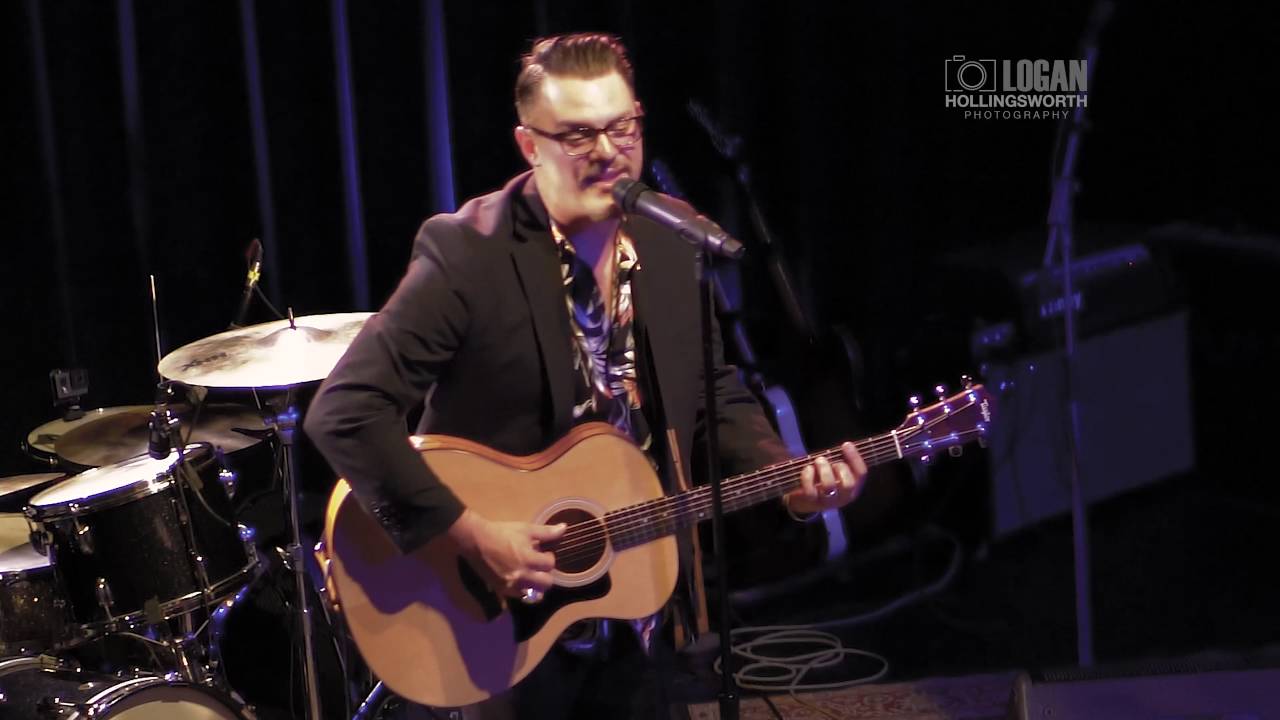 Josh Weathers covers Whitney Houston, I Will Always Love You @ the Kessler Theater in Dallas Texas