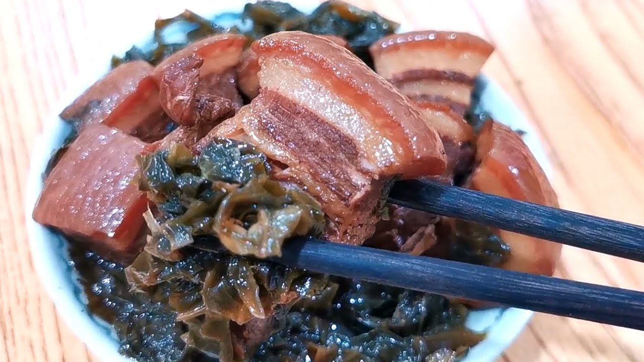 Traditional Pork Belly with preserved vegetable | Braised Pickled Vegetable With Pork | 古早味 梅菜扣肉