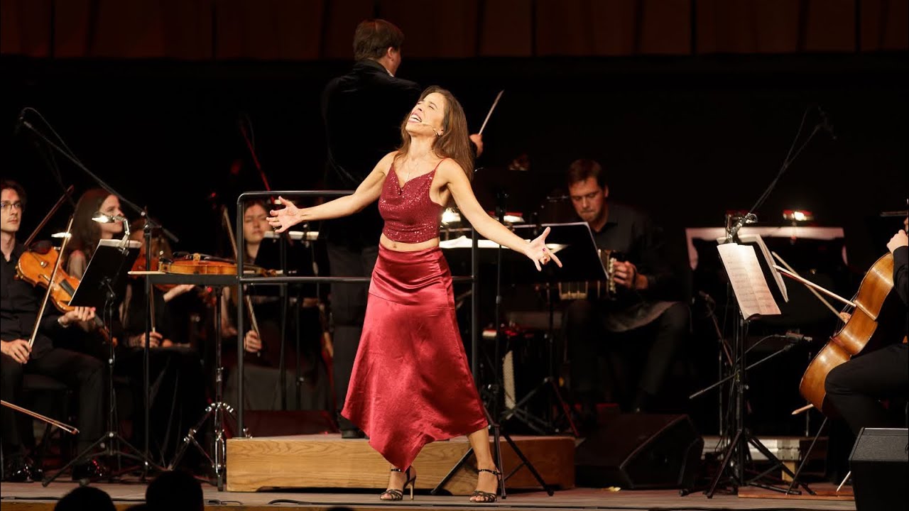 A.Piazzolla - Maria de Buenos Aires, Yo soy Maria. Luciana Mancini