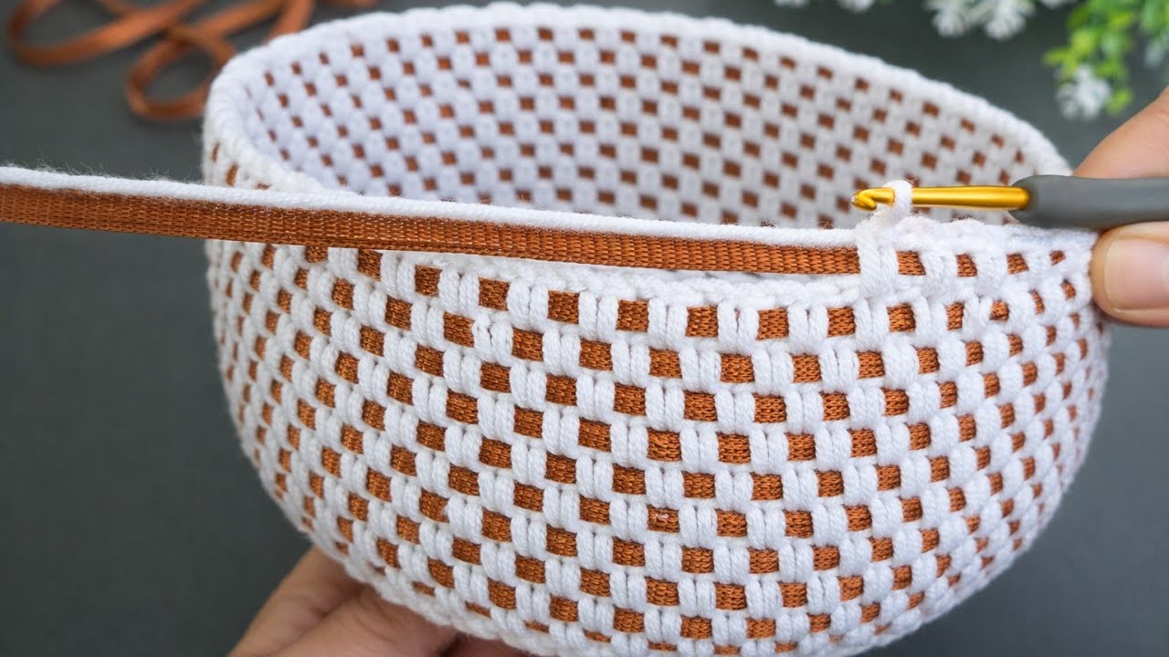 💰 I made 50 in one day and I sold them all! This is the best decorative baskets crochet.