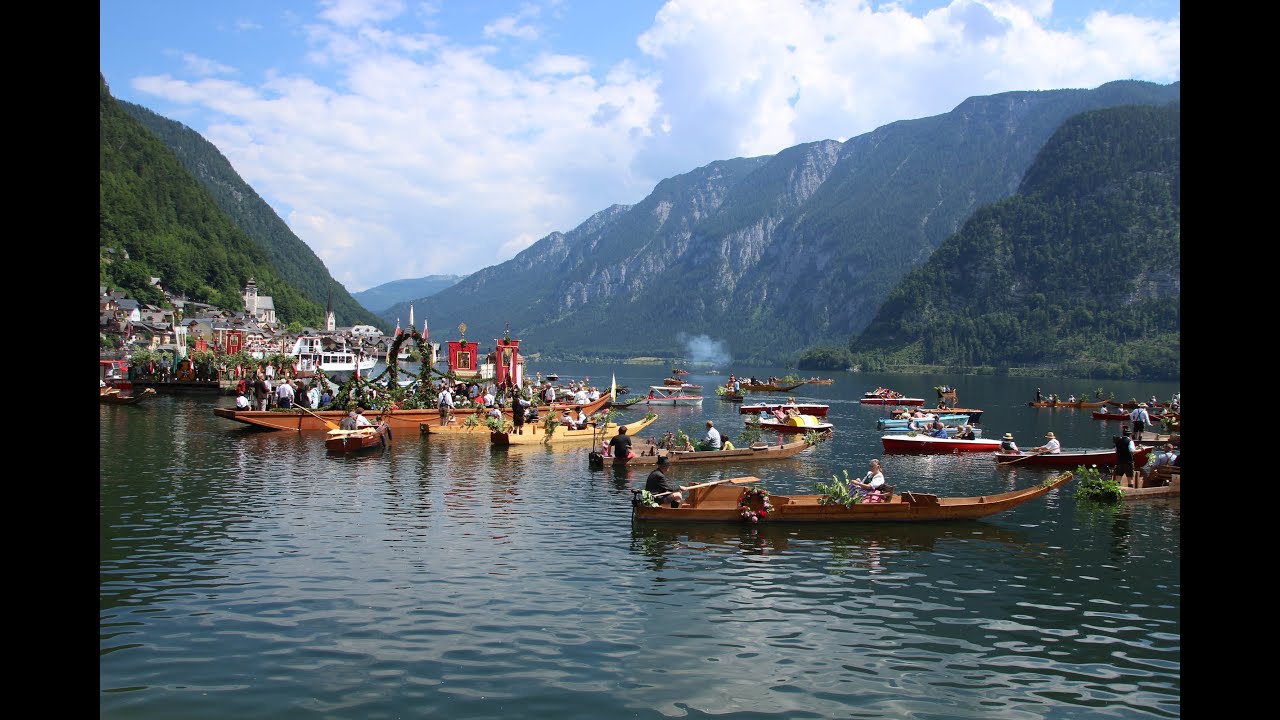 Seeprozession am Hallstättersee zu Fronleichnam in Hallstatt 2014