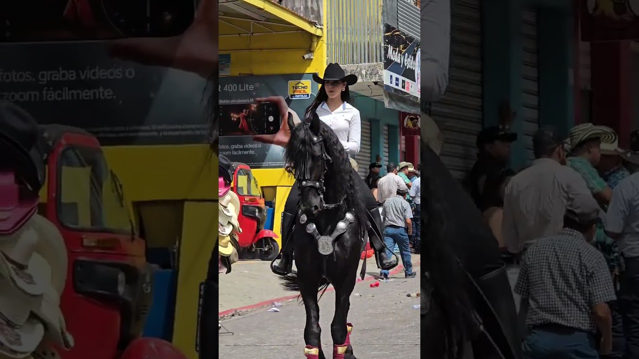 Desfile H&iacute;pico Esquipulas, Chiquimula #guatemala #H&iacute;pico