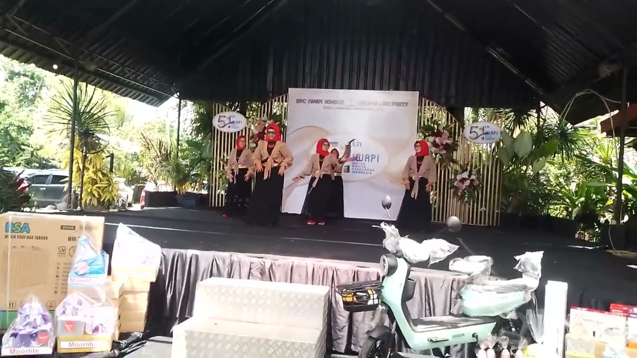 Sepanjang jalan kenangan, Mentari linedance SG d'ULD Jember 