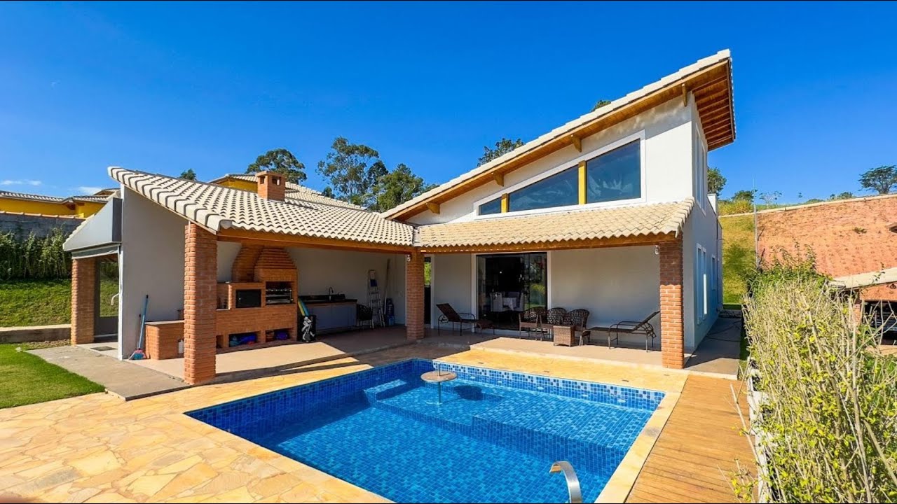 Casa dos Sonhos à Venda em Ibiúna, SP 03 Dormitórios, Área de Lazer Completa