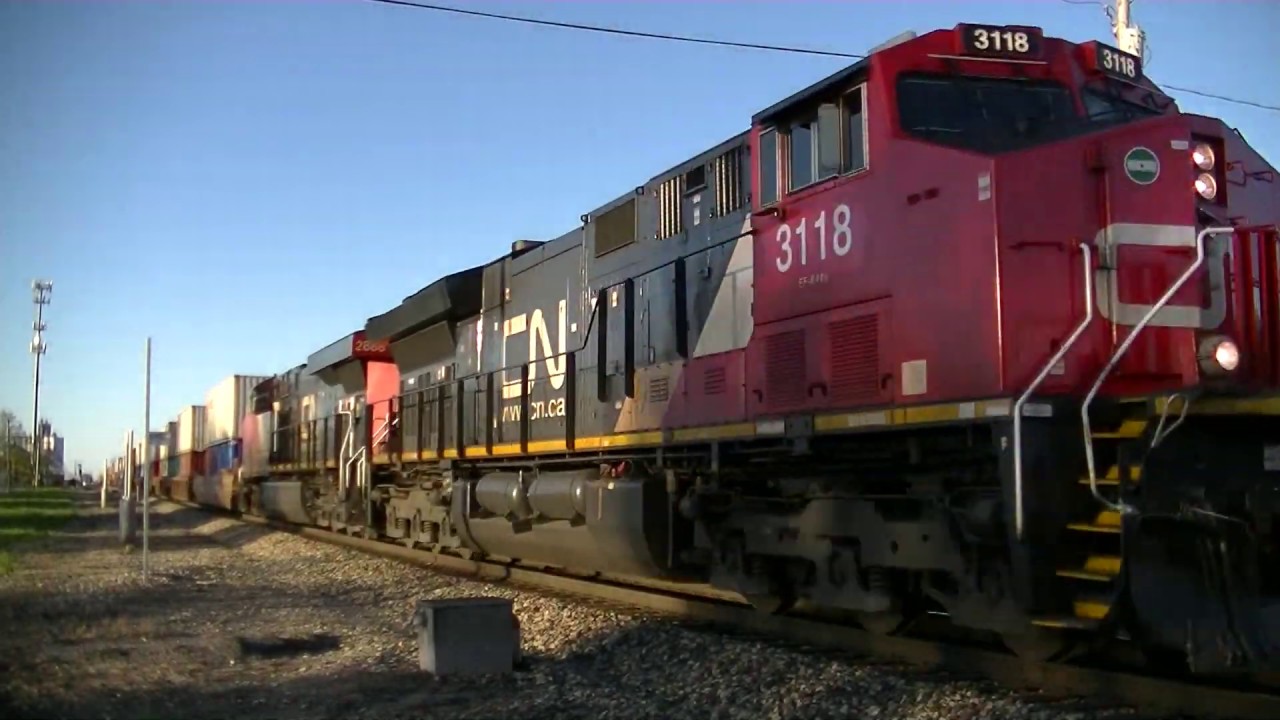 HD: Rail Action  In Effingham, IL & Centralia, IL