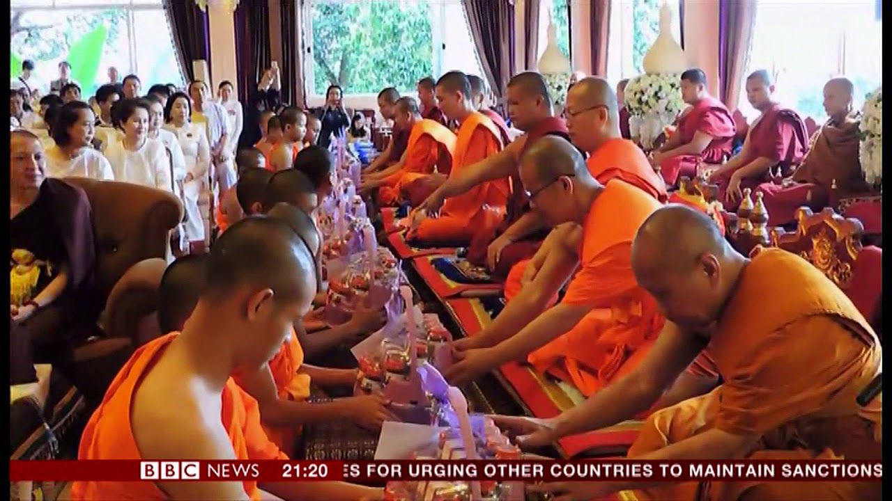 Thai cave boys end as novice monks (Thailand) - BBC News - 4th August 2018