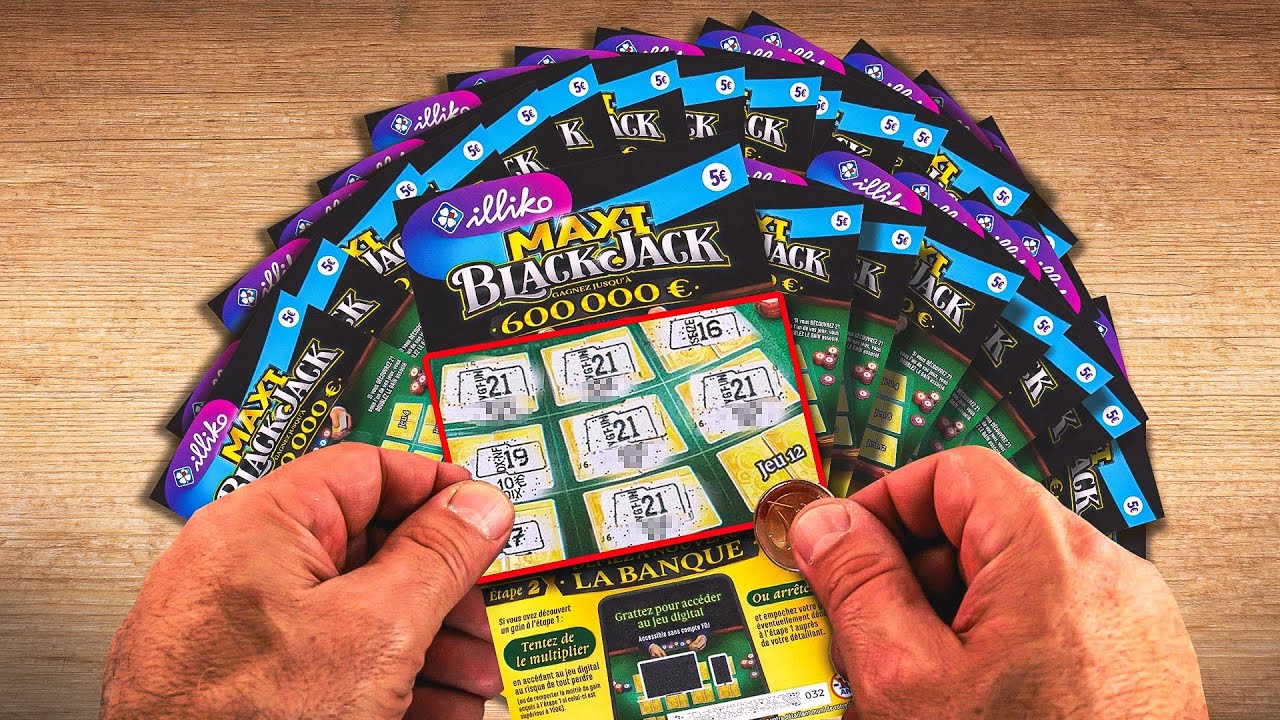 Je Gratte Un Carnet ENTIER de Maxi Blackjack ! 🤯
