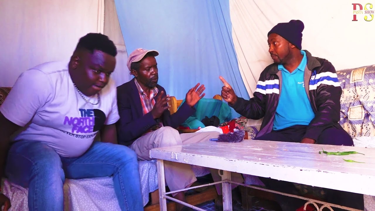 SANITAZING Police Officer!!! Ametokwa Na Wazimu